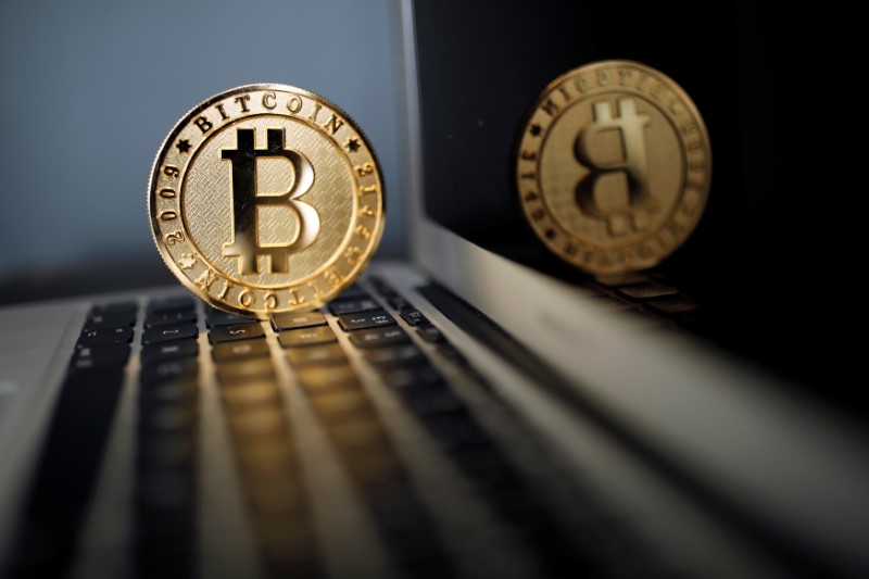 © Reuters.  Bitcoin Haftalık Fiyat Grafiği Dört Yıl Sonra İlk Defa ‘Aşırı Satış’ Gösteriyor