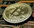 Bitcoin, Kriptolar Tatilde Toparlanırken %8 Yükseldi