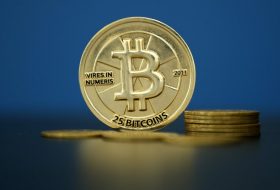 Bitcoin 9 Bin Dolar Sınırına Dayandı